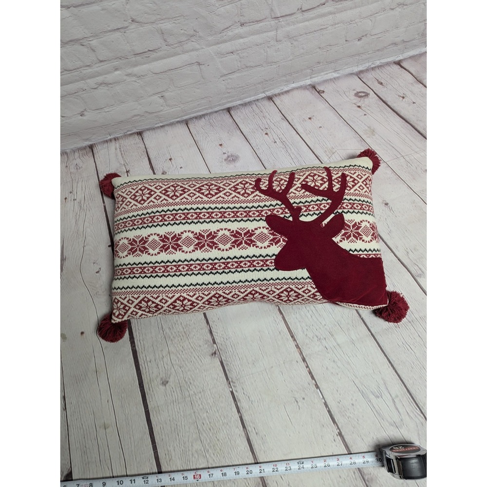 Knitted Nordic Fair Isle Reindeer Christmas Holiday Throw Pillow 23x13x5  EUC